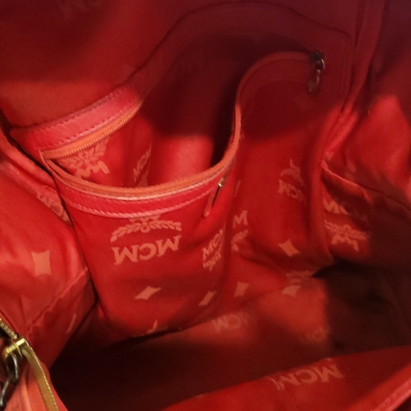 Authentication MCM backpack - Picture 8 of 8